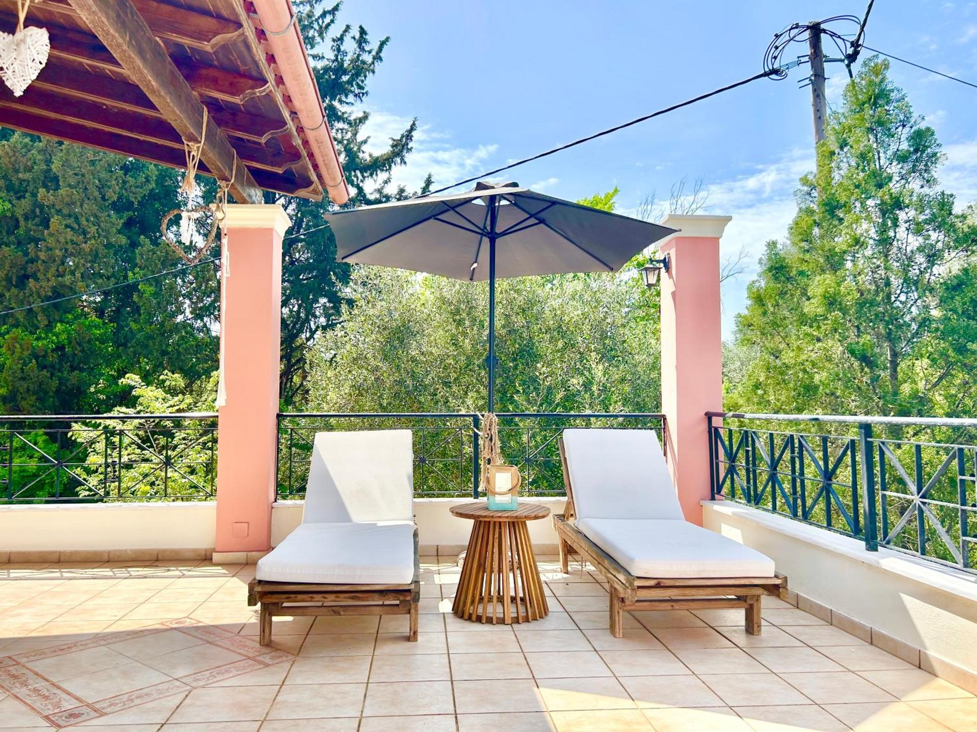 Villa Valia Seaside Ipsos Exterior photo